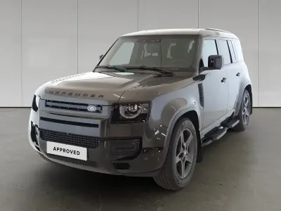 Usata Land Rover Defender SE Dynamic 200 CV (147 kW) 2025 Carpathian grey SUV