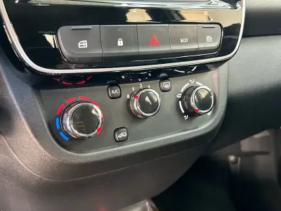 Usata Dacia Spring Comfort 33 kW (45 CV) 2023 Bianco Utilitaria