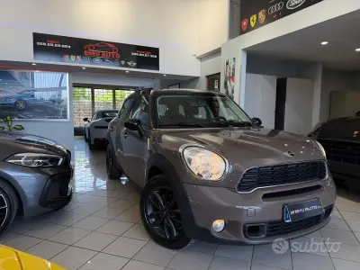 Usata Mini Cooper SD Countryman Business 143 CV (105 kW) 2011 Marrone SUV