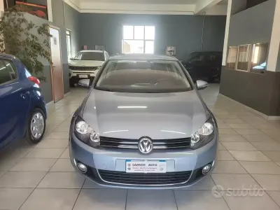Gebraucht VW Golf VI Highline 105 PS (77 kW) 2010 Blau Kleinwagen
