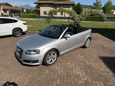 Usata Audi A3 Cabriolet Ambition 140 CV (102 kW) 2010 Argento Cabrio