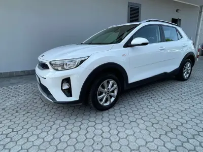 Usata Kia Stonic 101 CV (74 kW) 2019 Bianco SUV