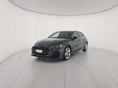Usata Audi A3 S-Line 150 CV (110 kW) 2025 Grigio daytona perla Berlina