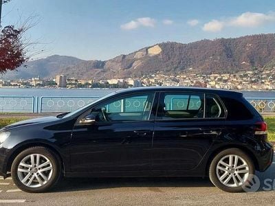 Usata VW Golf VI 122 CV (89 kW) 2011 Nero Utilitaria