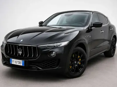Usata Maserati Levante 250 CV (183 kW) 2017 Nero SUV