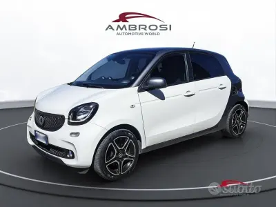 Usata Smart ForFour Prime 90 CV (66 kW) 2016 Bianco Utilitaria