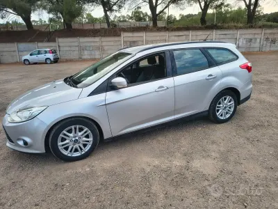 Usata Ford Focus Titanium 115 CV (84 kW) 2013 Grigio Station wagon