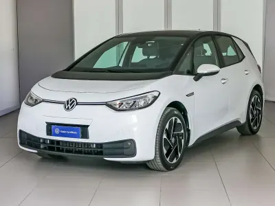 Usata VW ID.3 Style 150 kW (204 CV) 2023 Glacier white metallizzato nero Utilitaria