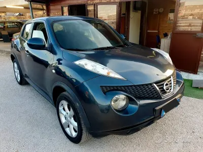 Usata Nissan Juke Acenta 110 CV (80 kW) 2012 Bluazzurro SUV