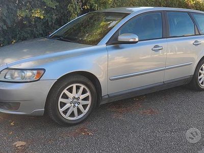 Usata Volvo V50 136 CV (100 kW) 2006 Grigio Station wagon