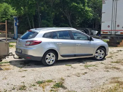 Usata Renault Mégane GrandTour GT 110 CV (80 kW) 2012 Argento Station wagon