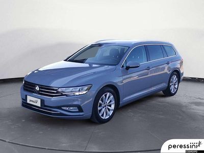 Usata VW Passat Business 150 CV (110 kW) 2023 Grigio Station wagon