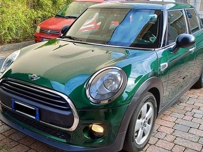 Usata Mini ONE 75 CV (55 kW) 2017 Verde Utilitaria