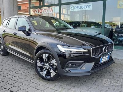 Volvo V60 CC
