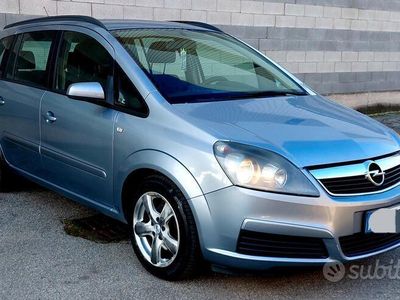 usata Opel Zafira 1.9 CDTI 101CV Cosmo anno 2006 7posti