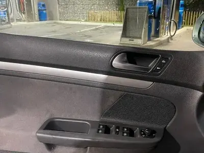 Usado VW Golf V 140 CV (102 kW) 2006 Gris Utilitario