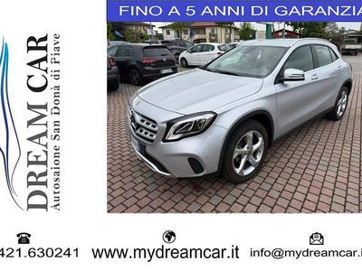 Usata Mercedes GLA200 136 CV (100 kW) 2019 Grigio SUV