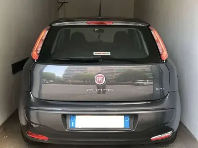 Usata Fiat Punto Evo Dynamic 95 CV (69 kW) 2011 Grigio Utilitaria