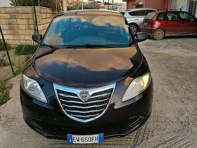 Usata Lancia Ypsilon Platinum 69 CV (50 kW) 2014 Utilitaria