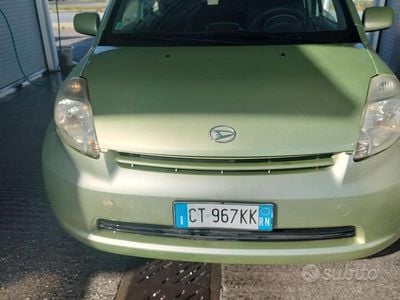Usata Daihatsu Sirion 69 CV (50 kW) 2006 Verde Utilitaria