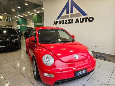 Usata VW New Beetle 89 CV (65 kW) 1999 Utilitaria