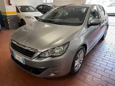 Usata Peugeot 308 Business-Line 120 CV (88 kW) 2016 Grigio Berlina