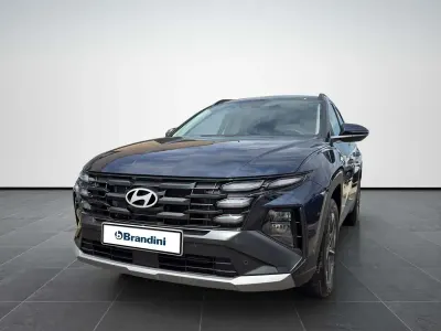 Nuova Hyundai Tucson 179 CV (131 kW) 2026 Sailing blue pearl SUV
