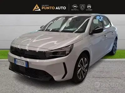 Nuova Opel Corsa 101 CV (74 kW) 2026 Grigio Utilitaria