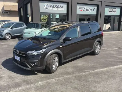 Usata Dacia Jogger Comfort 101 CV (74 kW) 2022 Nero Monovolume