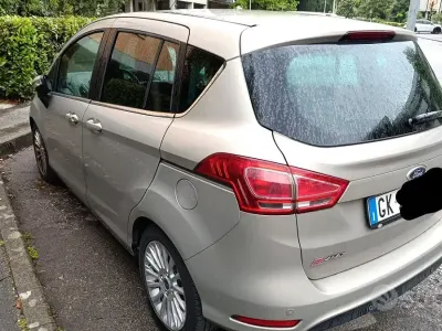 Usado Ford B-MAX Titanium 100 CV (73 kW) 2012 Monovolumen