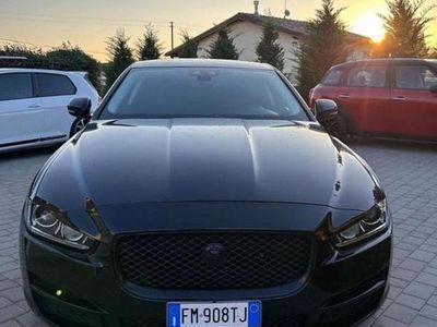 Usata Jaguar XE 180 CV (132 kW) 2017 Nero Berlina