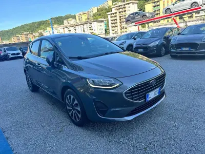Usata Ford Fiesta Titanium 125 CV (91 kW) 2022 Grigio Utilitaria