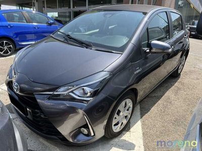 usata Toyota Yaris 1.5 Hybrid ECVT Business