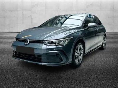 Brugt VW Golf VIII R-line 150 HK (110 kW) 2024 Grå Sedan