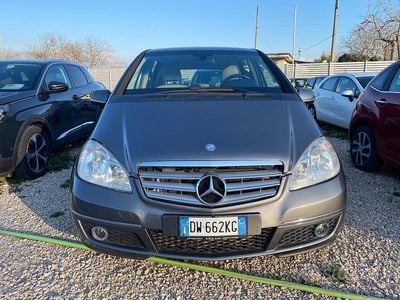 Usata Mercedes A180 Edition 109 CV (80 kW) 2009 Grigio Berlina