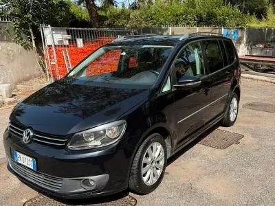 Usata VW Touran 140 CV (102 kW) 2012 Nero Monovolume