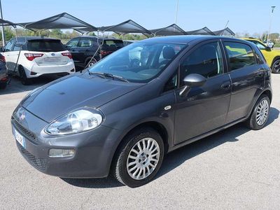 Gebraucht Fiat Punto Easy 69 PS (50 kW) 2013 Grau Kleinwagen