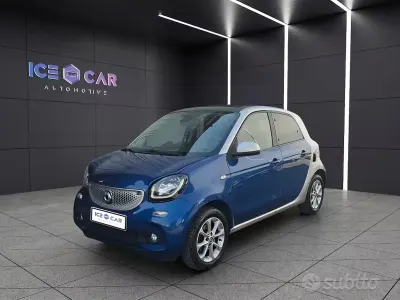 Usata Smart ForFour Passion 90 CV (66 kW) 2019 Bluazzurro Utilitaria