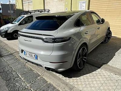 Usata Porsche Cayenne GTS 500 CV (367 kW) 2022 Grigio SUV