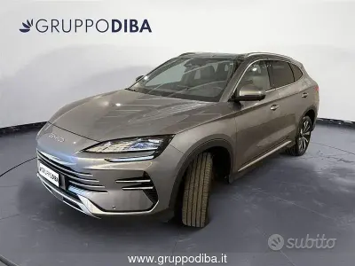 Usata BYD Seal U Boost 218 CV (160 kW) 2025 Grigio SUV