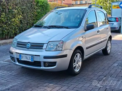 Usata Fiat Panda Dynamic 60 CV (44 kW) 2009 Grigio Utilitaria