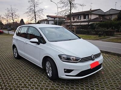 Usata VW Golf Sportsvan Sportline 110 CV (80 kW) 2014 Bianco Monovolume