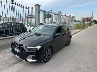 Usata Audi A1 110 CV (80 kW) 2022 Nero SUV