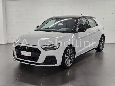 Käytetty Audi A1 Sportback Advanced Plus 95 HP (69 kW) 2020 Valkoinen Viistoperä