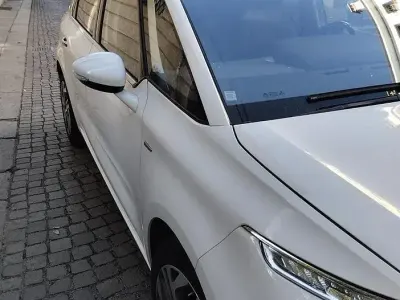 Begagnad Citroën C4 150 HK (110 kW) 2016 Vit Sedan