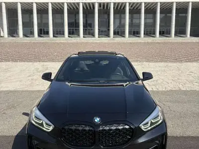Usata BMW M135 Sport Line 306 CV (225 kW) 2022 Nero Utilitaria