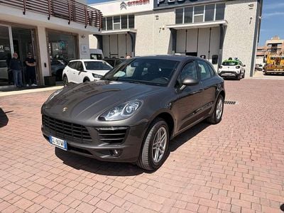 Usata Porsche Macan 250 CV (183 kW) 2015 Grigio SUV