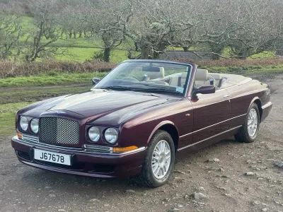 Usata Bentley Azure 389 CV (286 kW) 1997 Rosso Cabrio