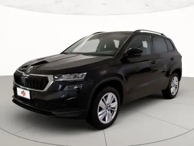 Usata Skoda Karoq Selection 150 CV (110 kW) 2025 Nero tulipano perlato SUV