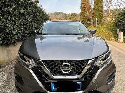 Usata Nissan Qashqai N-Connecta 116 CV (85 kW) 2019 Grigio SUV